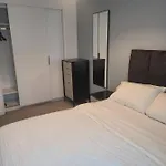 Rolling Street Salford M5 4Rt